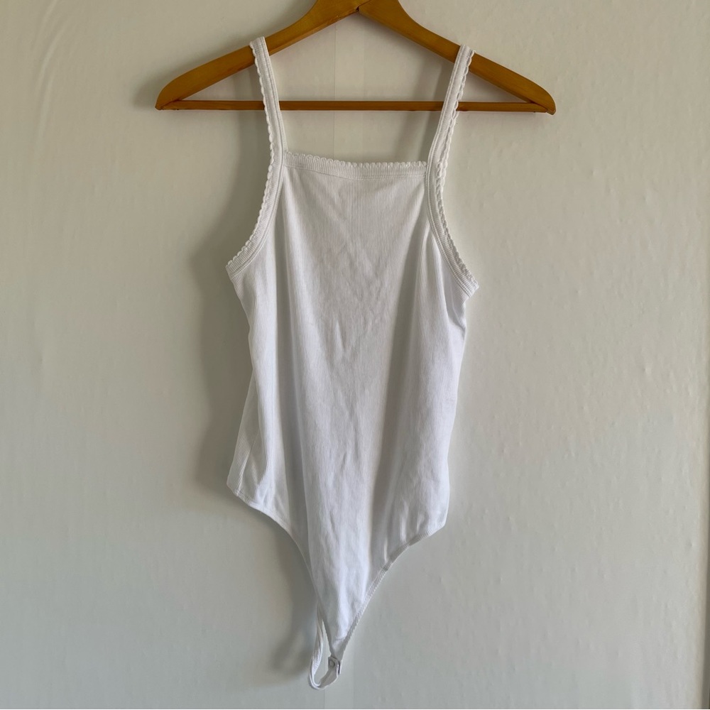 BP. White Sleeveless Bodysuit Size M